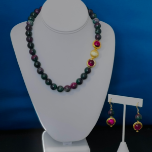 Natural Stone Persian Jade Gold Necklace
