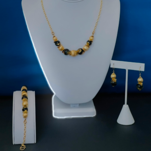 Onyx Gold Foil Venetian Beads